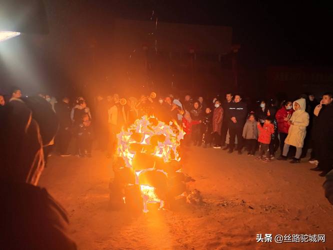 陕西省佳县发布大雾橙色预警_3